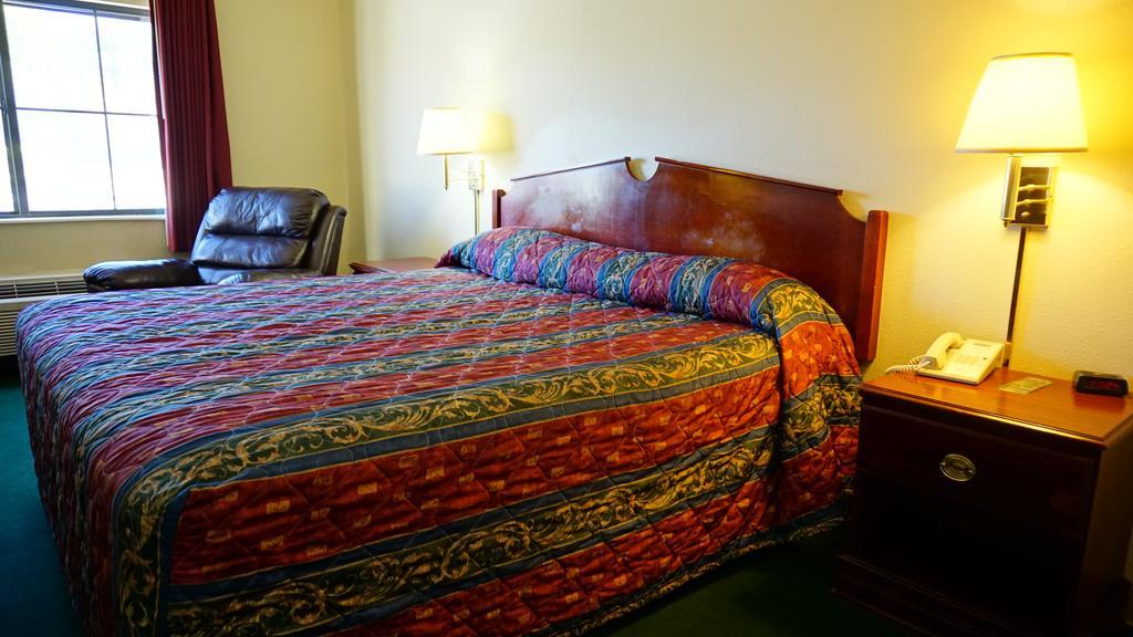 Wesley Inn Wichita Habitación foto